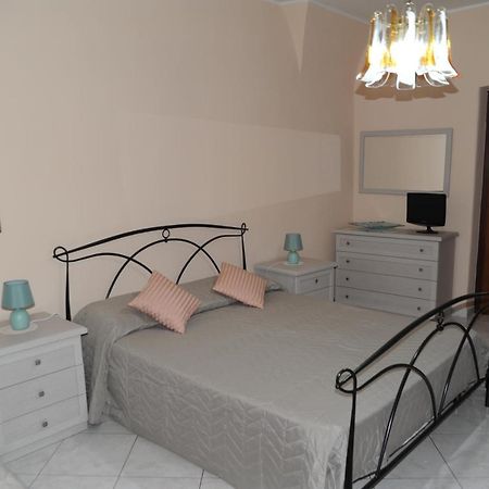 Casa Vacanze Il Nespolo Catania-Fontanarossai nemzetközi repülőtér Kültér fotó