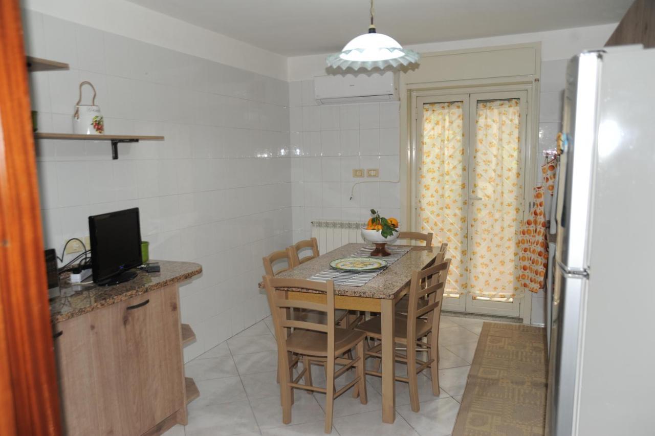 Casa Vacanze Il Nespolo Catania-Fontanarossai nemzetközi repülőtér Kültér fotó